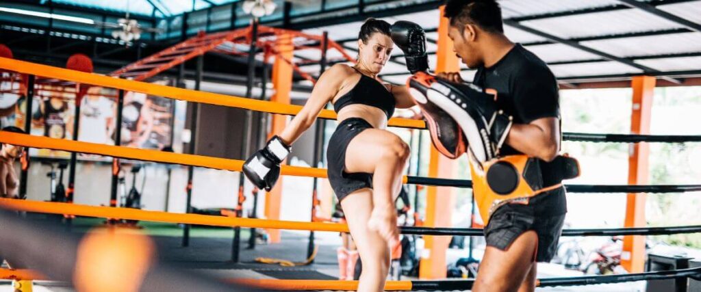 แผนมวยไทยฝึกอบรมไทย - Muay Thai Workout