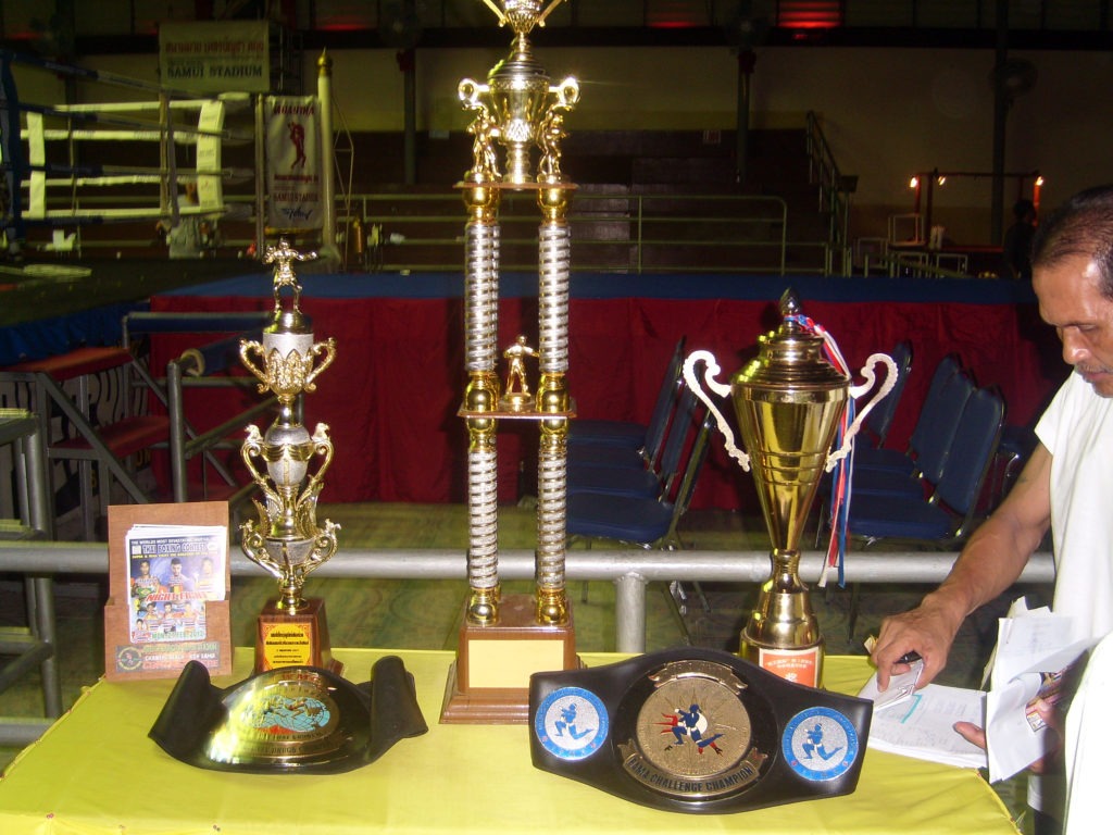 Petch Buncha Stadium Chaweng Trophy
